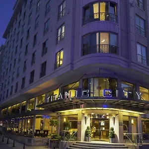 Titanic Taksim Hotel