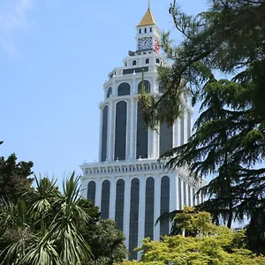 https://apartment-lotos-batumi-72.batumihotels.net